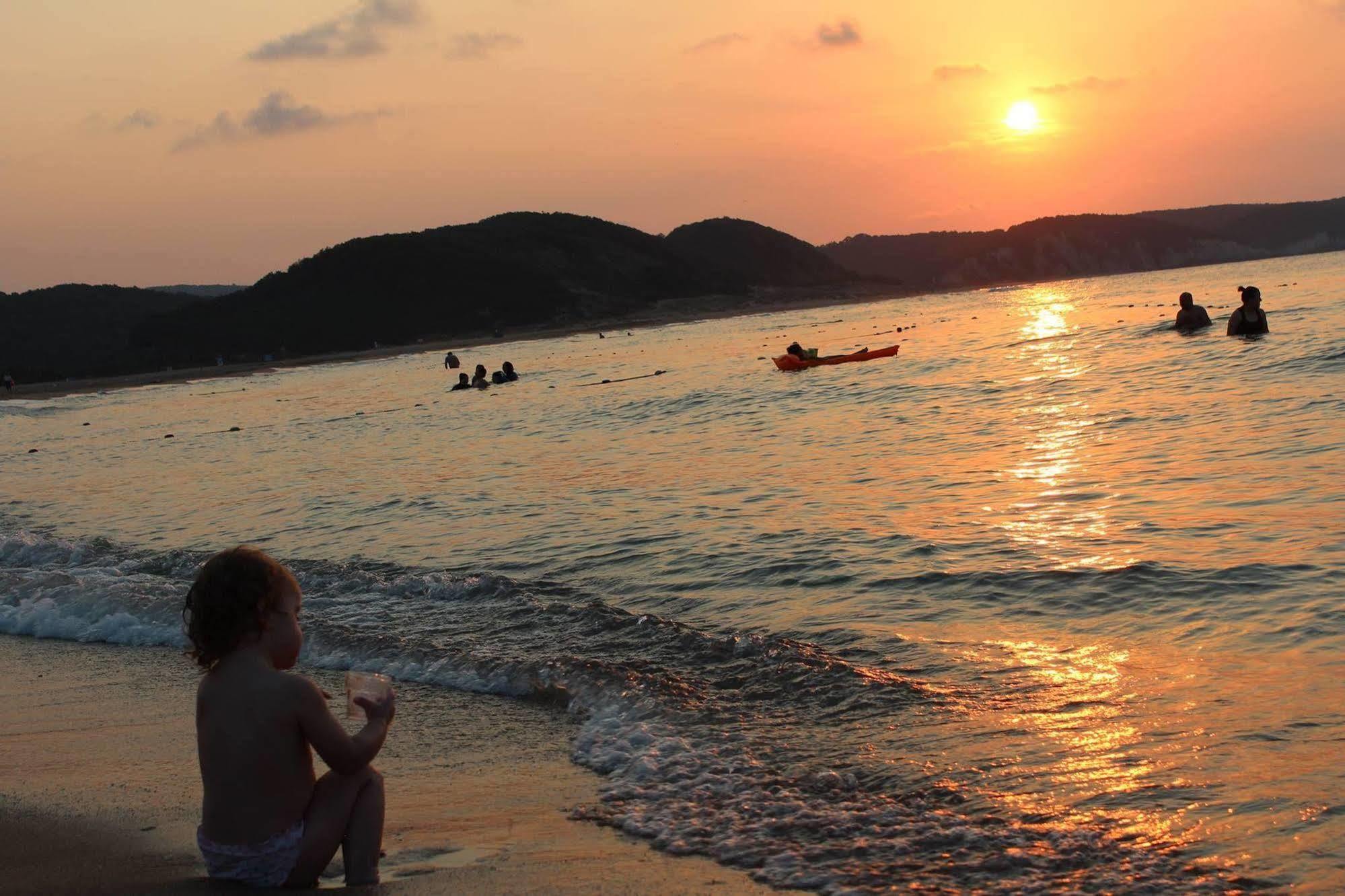 Tramonto Hotel Adults Only Şile Ngoại thất bức ảnh